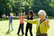 tai_chi-in-park